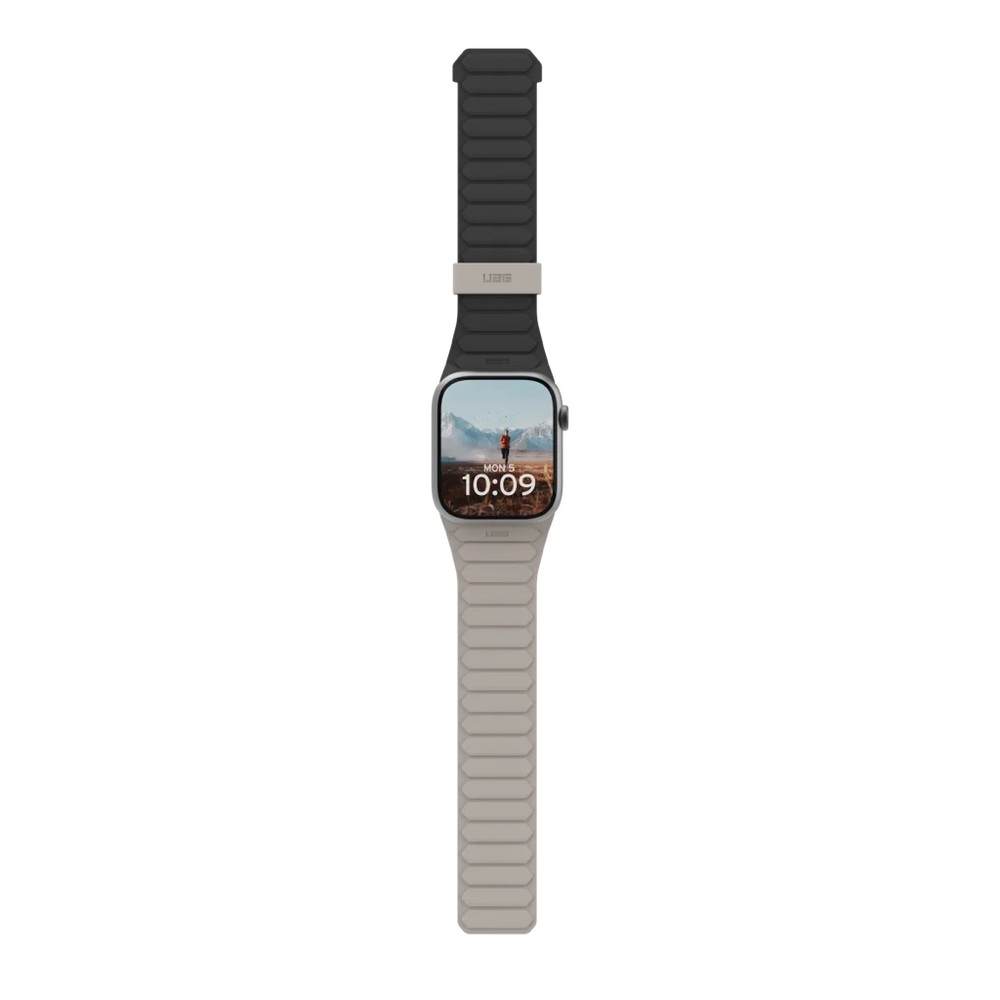 NIB ⌚️ UAG Apple Watch Band 42/41/40mm Silicone Reversible Magnetic